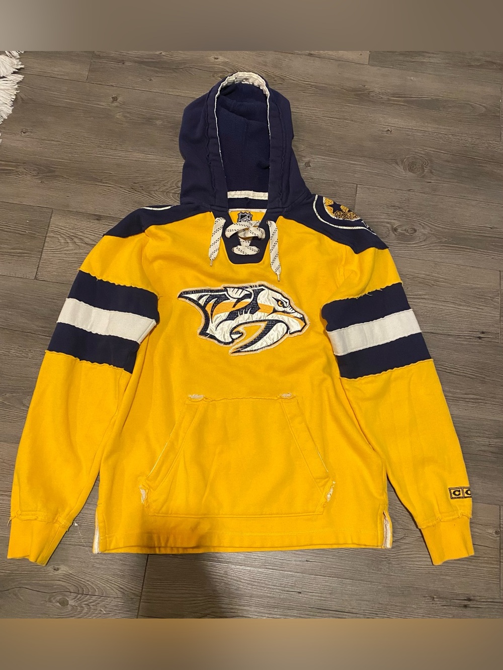 Vintage CCM Nashville Predators Hoodie
